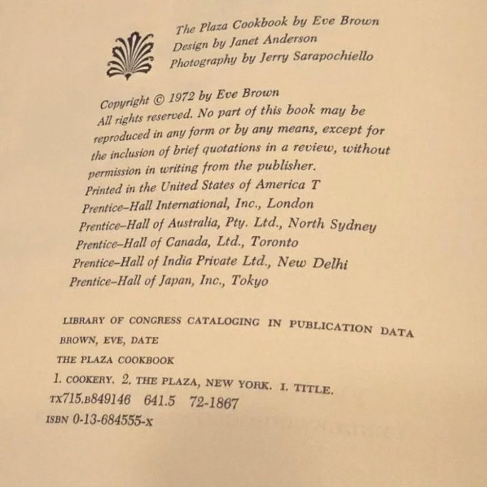 The Plaza Cookbook Eve Brown 1972 Green Vintage NYC Recipes Hardcover Americana